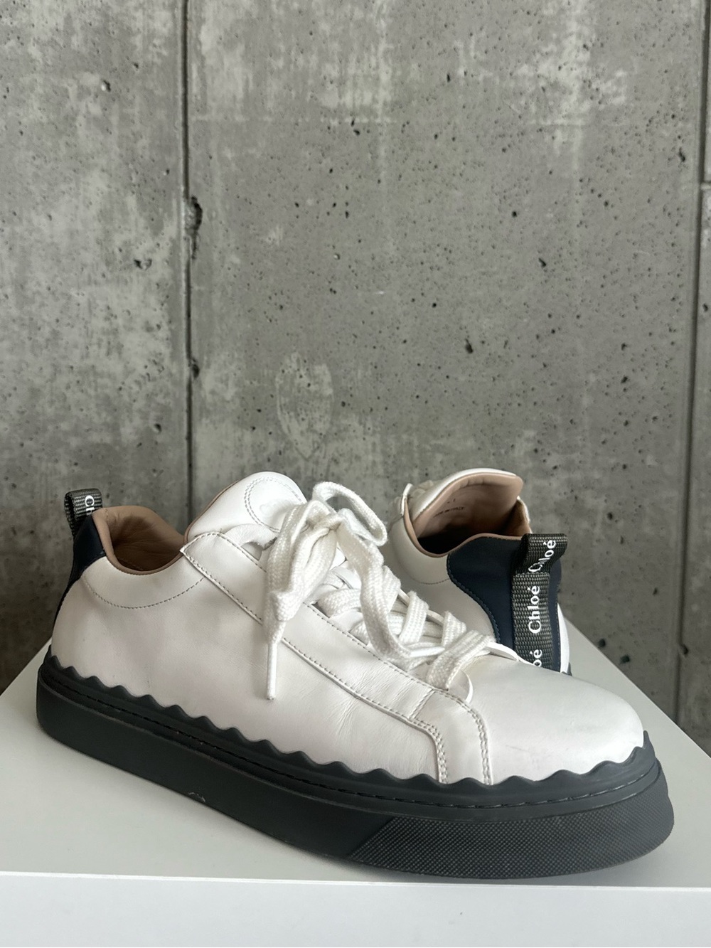 Chloé Lauren Low Top Sneakers White Grey Women’s US 10 EU 41